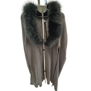 Cejon Womens Gray Faux Fur Collar Sweater Poncho Cape OSFM